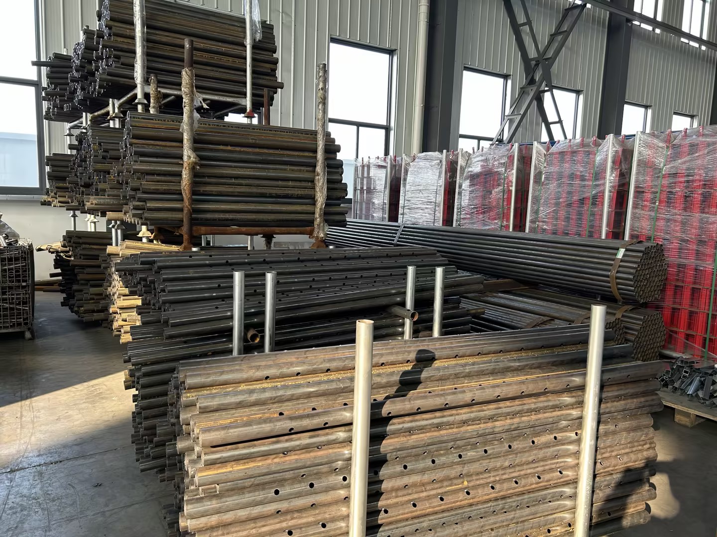 Shore Post Blackware Shore Post Blackware