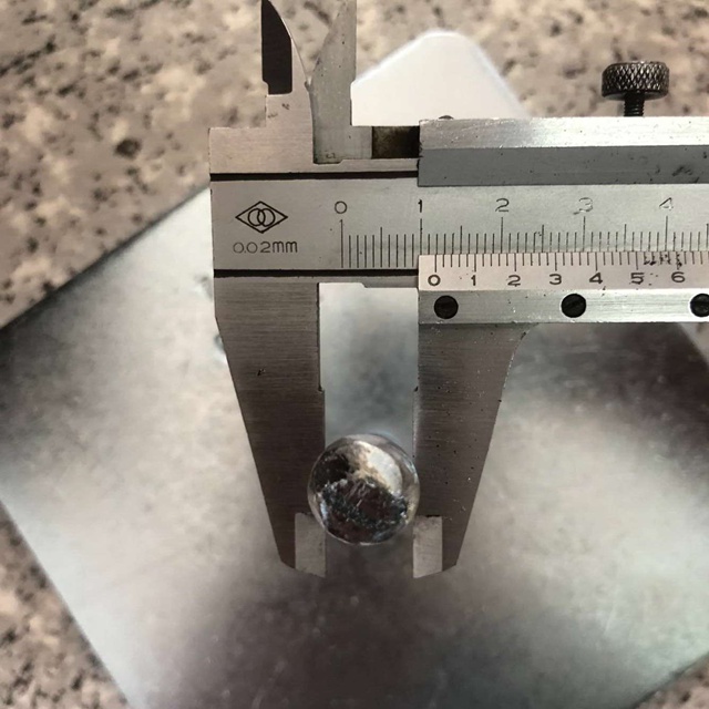 Plate Base Plate Show 01