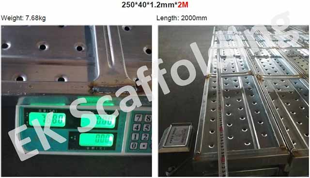 Tampilkan Papan Logam 04