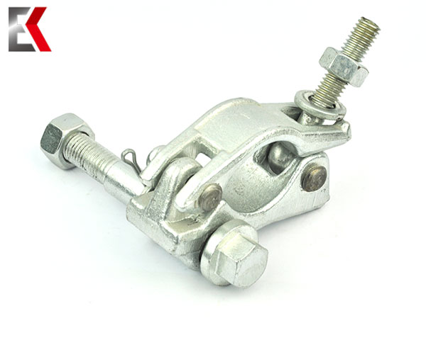 Coupler Setengah Putar 