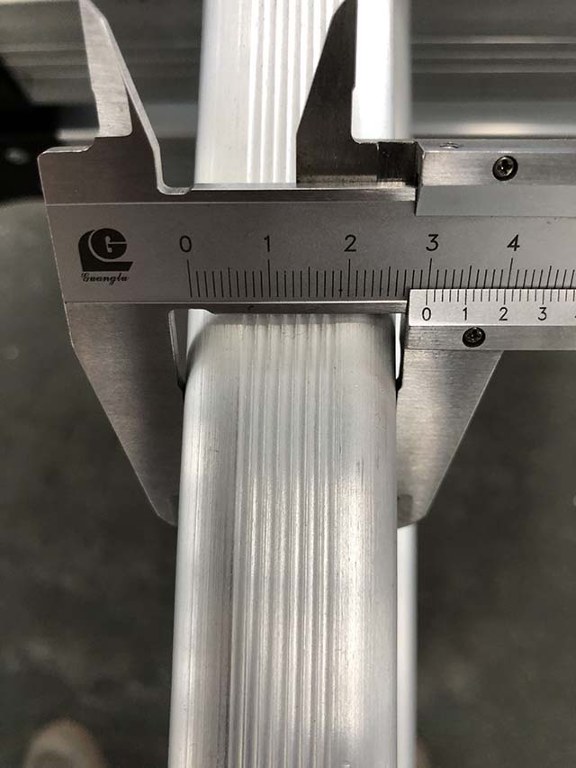 Tangga perancah aluminium 