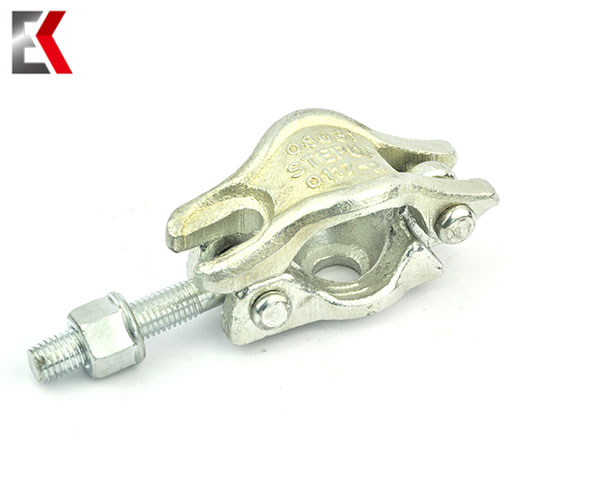 Coupler Setengah Putar 