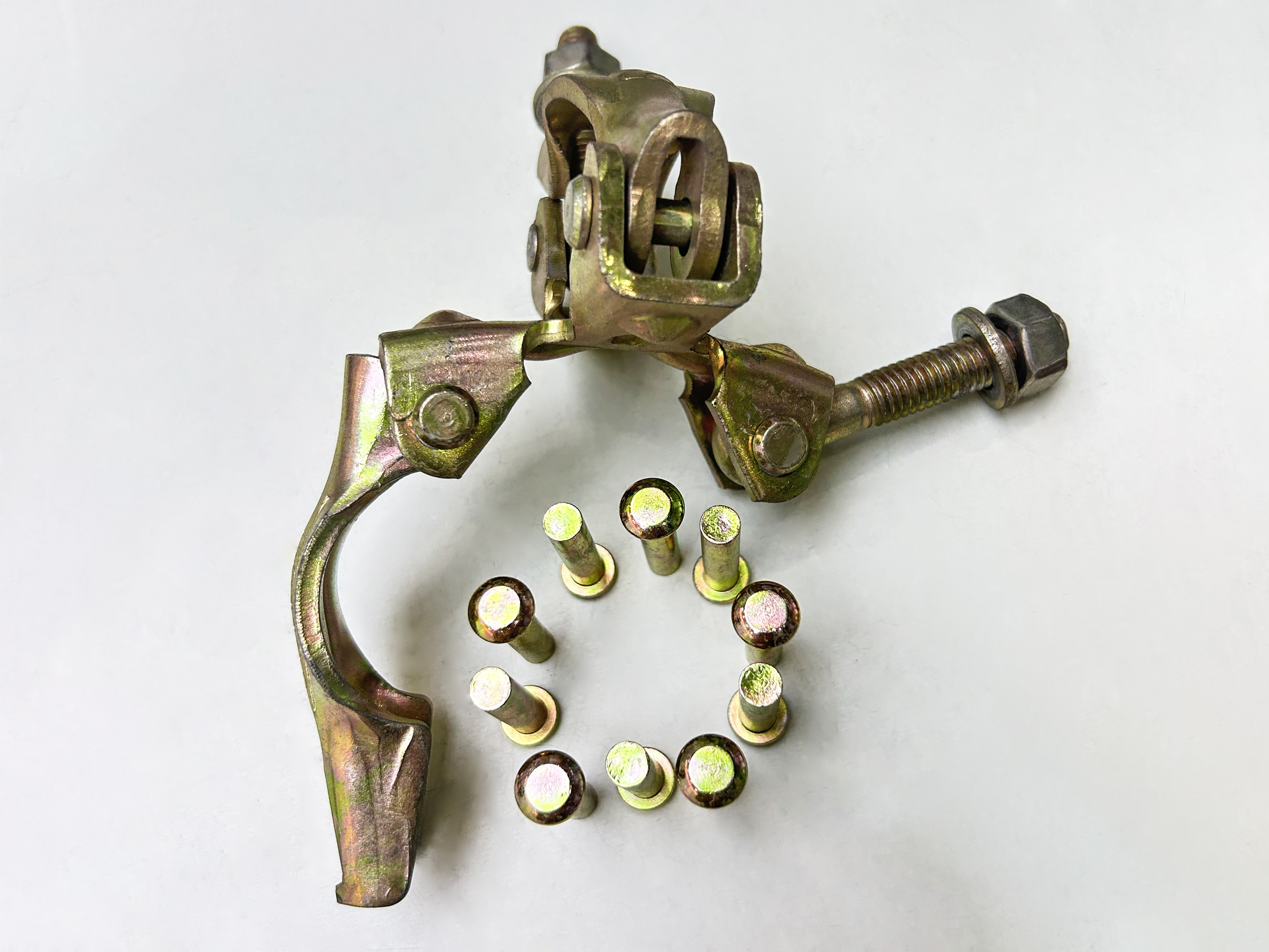 coupler ganda yang ditekan