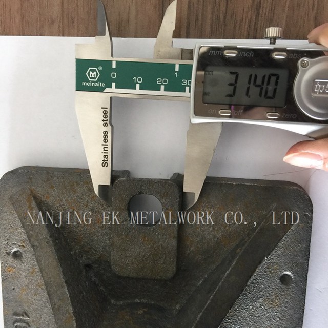 BS1139-EN74-sertifikasi-base-plate-for-scaffold-system-frame-aksesoris (1)