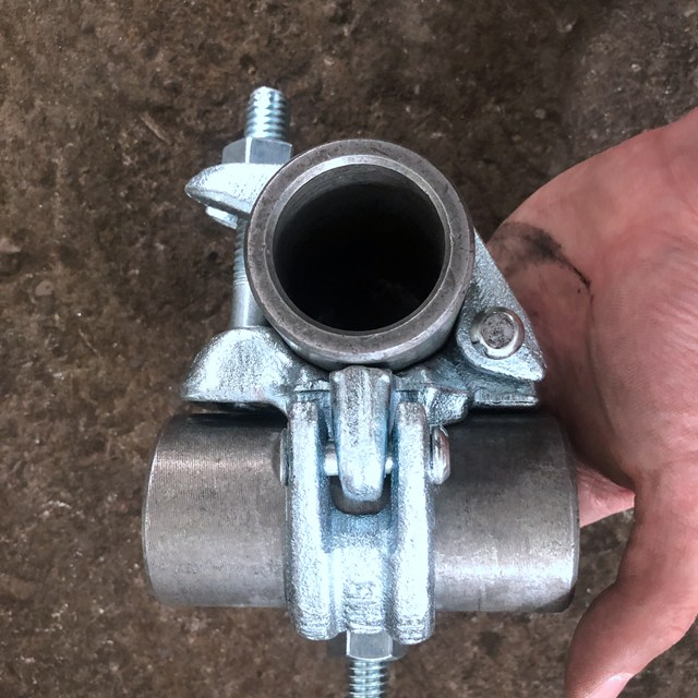 Drop scaffolding galvanis forged ganda coupler