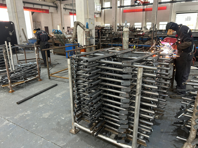 tripod prop bekisting