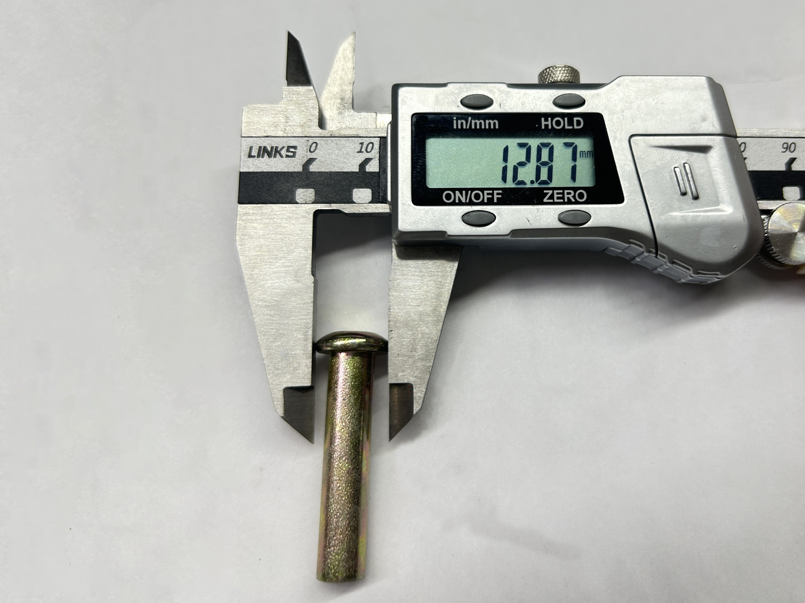 Scaffolding Coupler Ukuran Rivet 