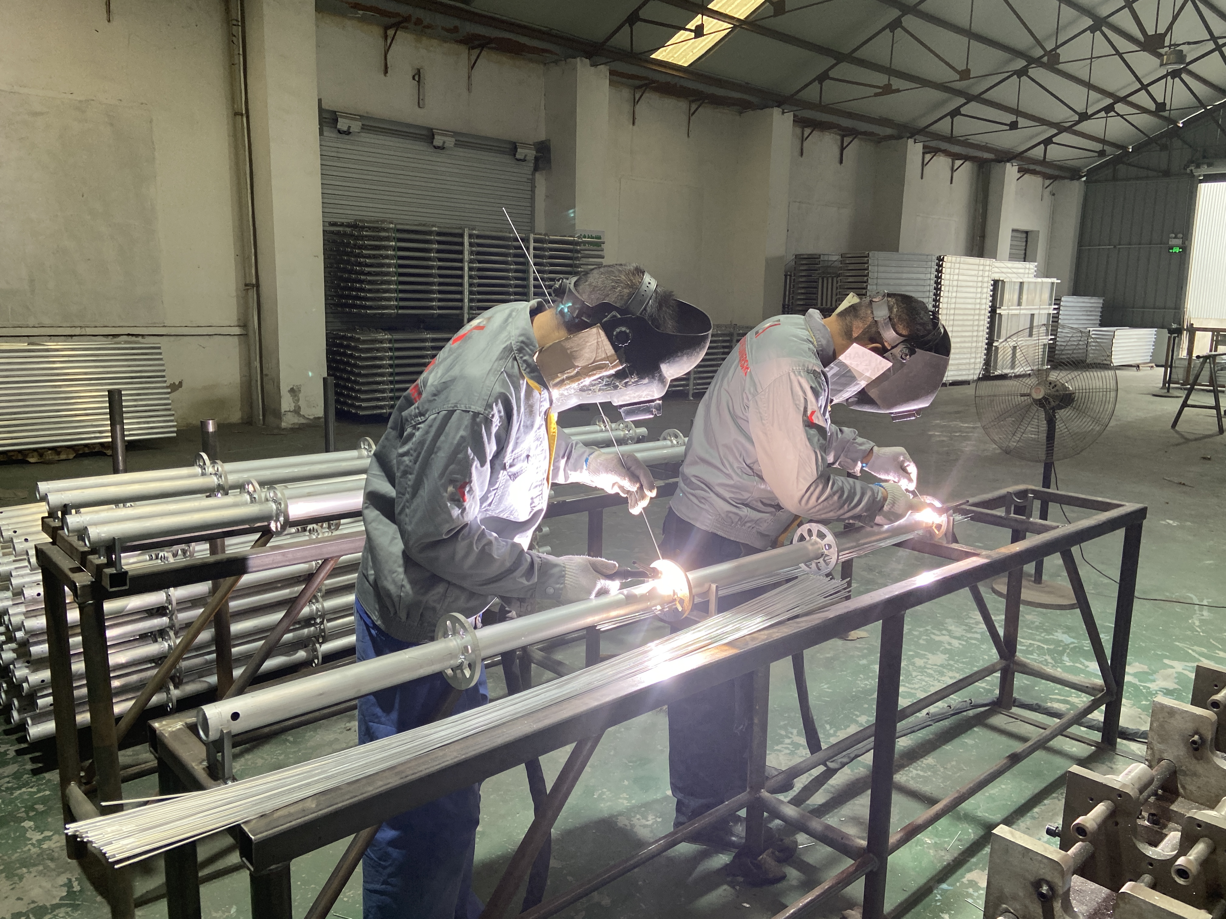 Standar perancah ringlock aluminium