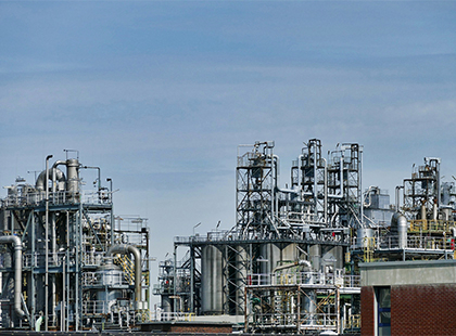 Pemeliharaan dan Periksa Minyak & Gas