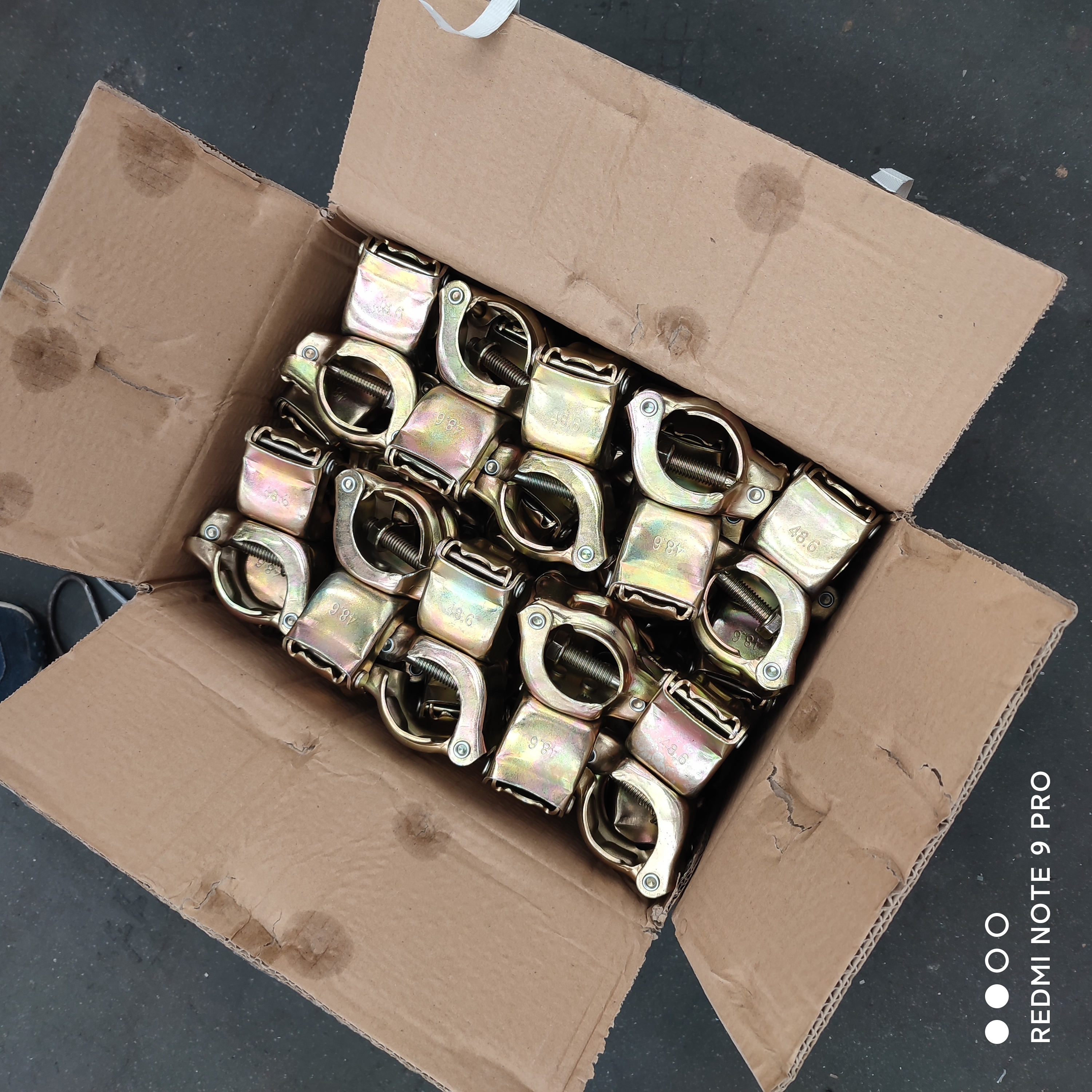 coupler putar yang ditekan