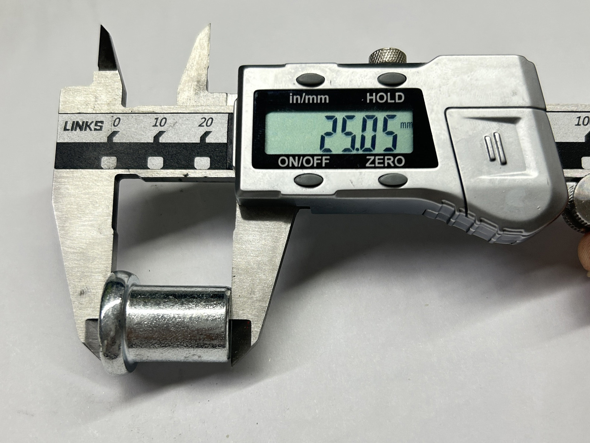 Scaffolding Coupler Ukuran Rivet 