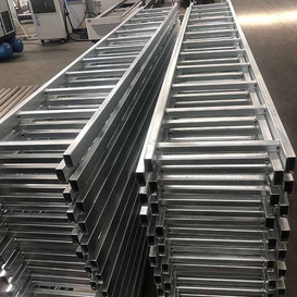 Tangga monyet baja perancah HDG