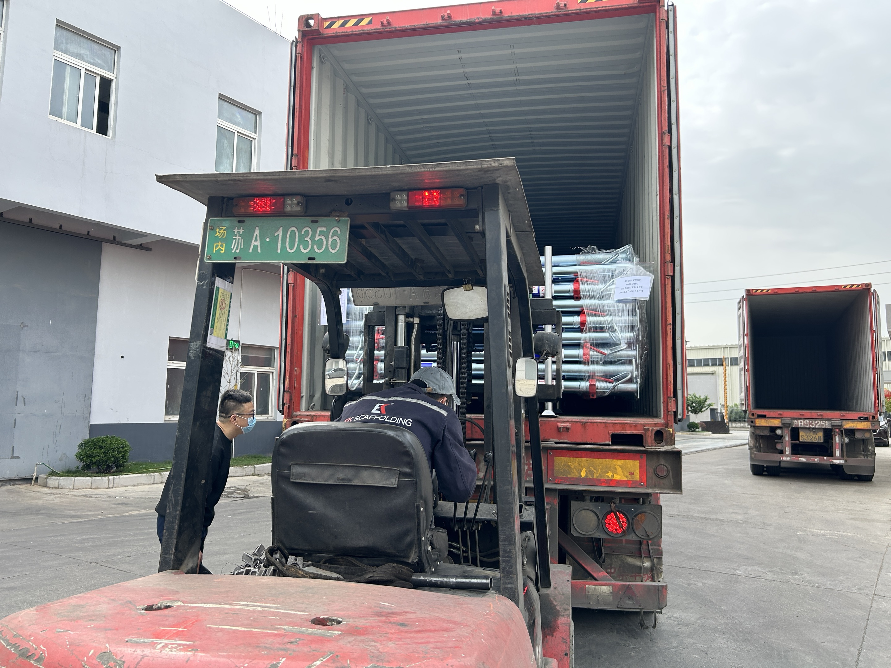 pengiriman alat perancah