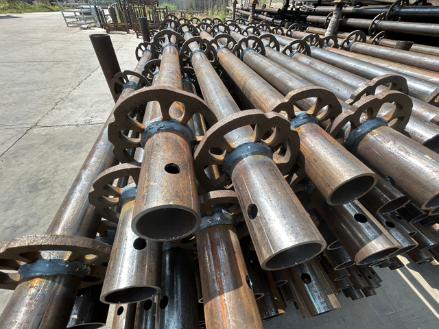 Standar perancah Ringlock