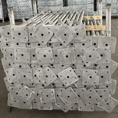 Jack leveling perancah