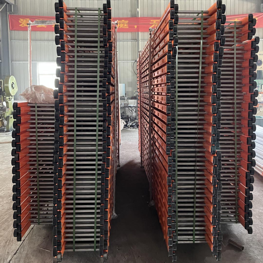 Tangga perancah baja