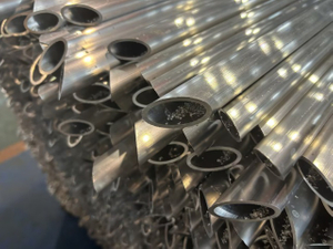 Komponen balok aluminium