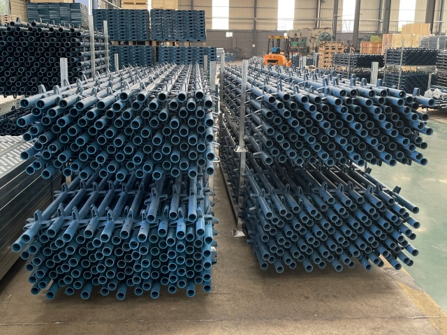 Standar perancah KwikStage