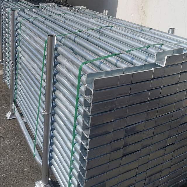 Cuplock Scaffolding di Transom 