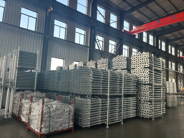 Standar perancah Ringlock