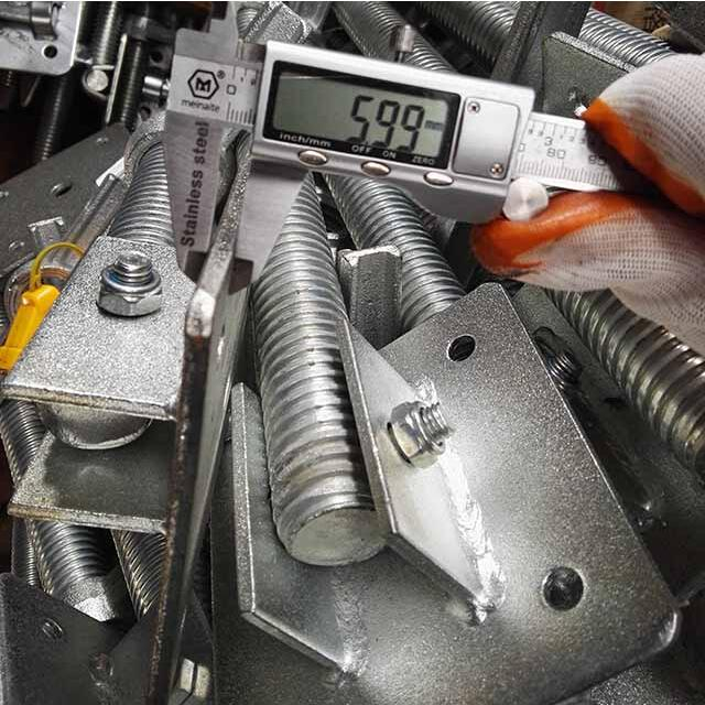 Galvanis BS1139 SCAFFOLDING PUNCIVE SCREW BASE BASE BACK UNTUK SCAFFOLD TOWER