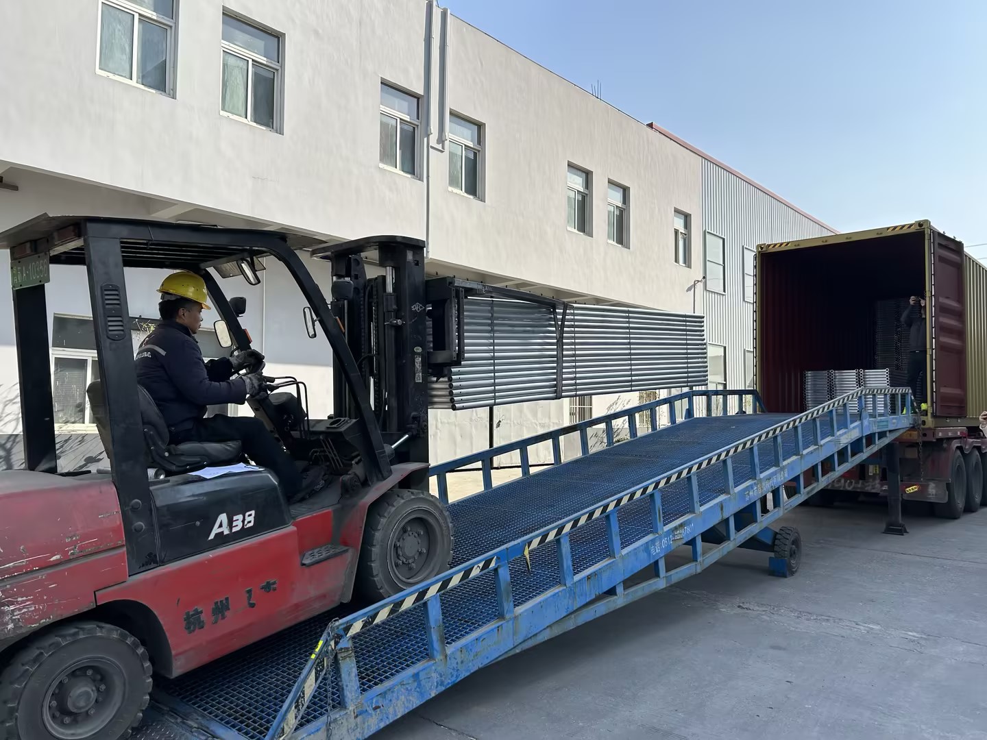 Pengiriman Aluminium Scaffold Beam 