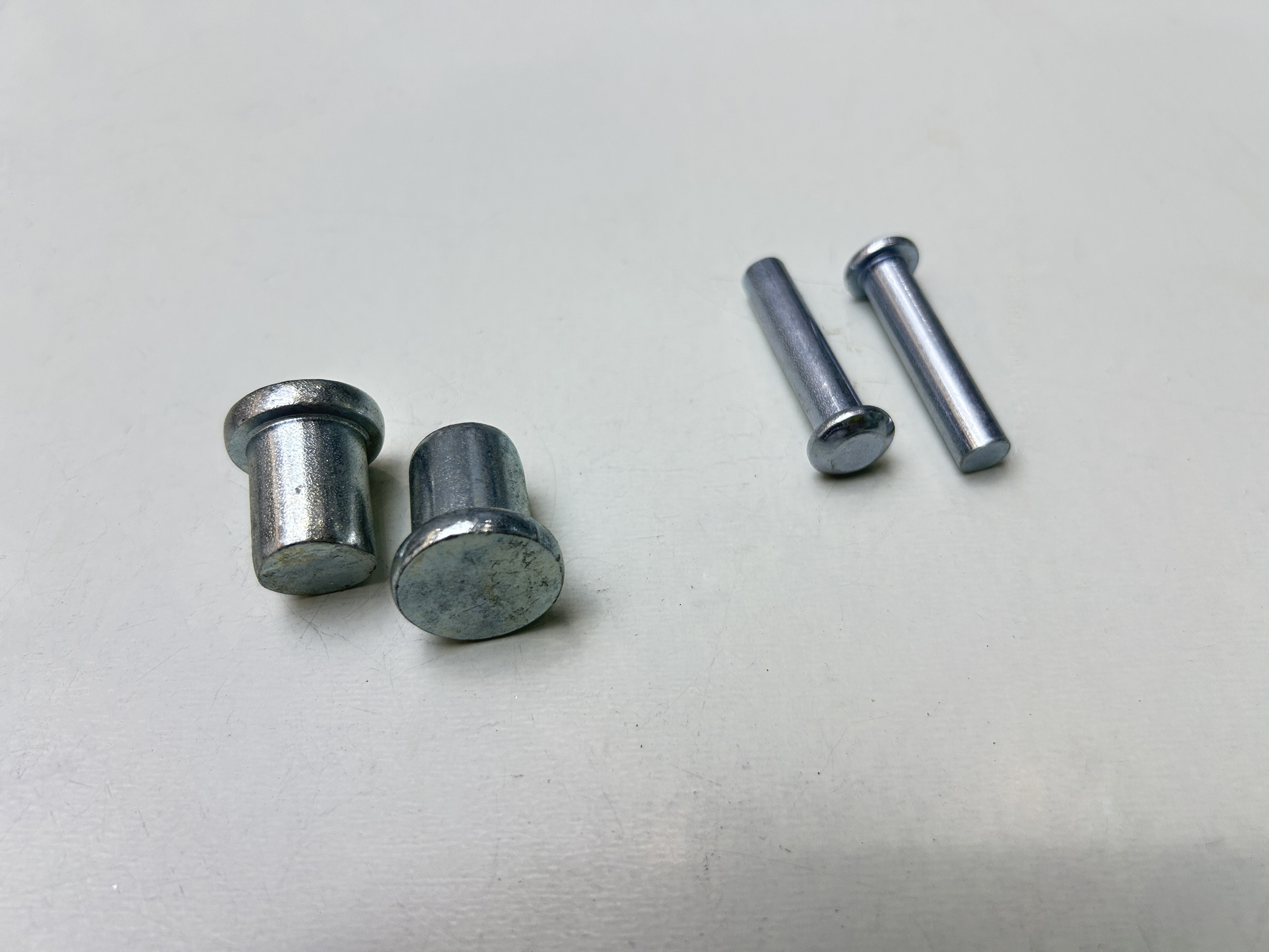 scaffolding coupler rivet