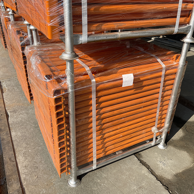 Cuplock Scaffolding di Transom 