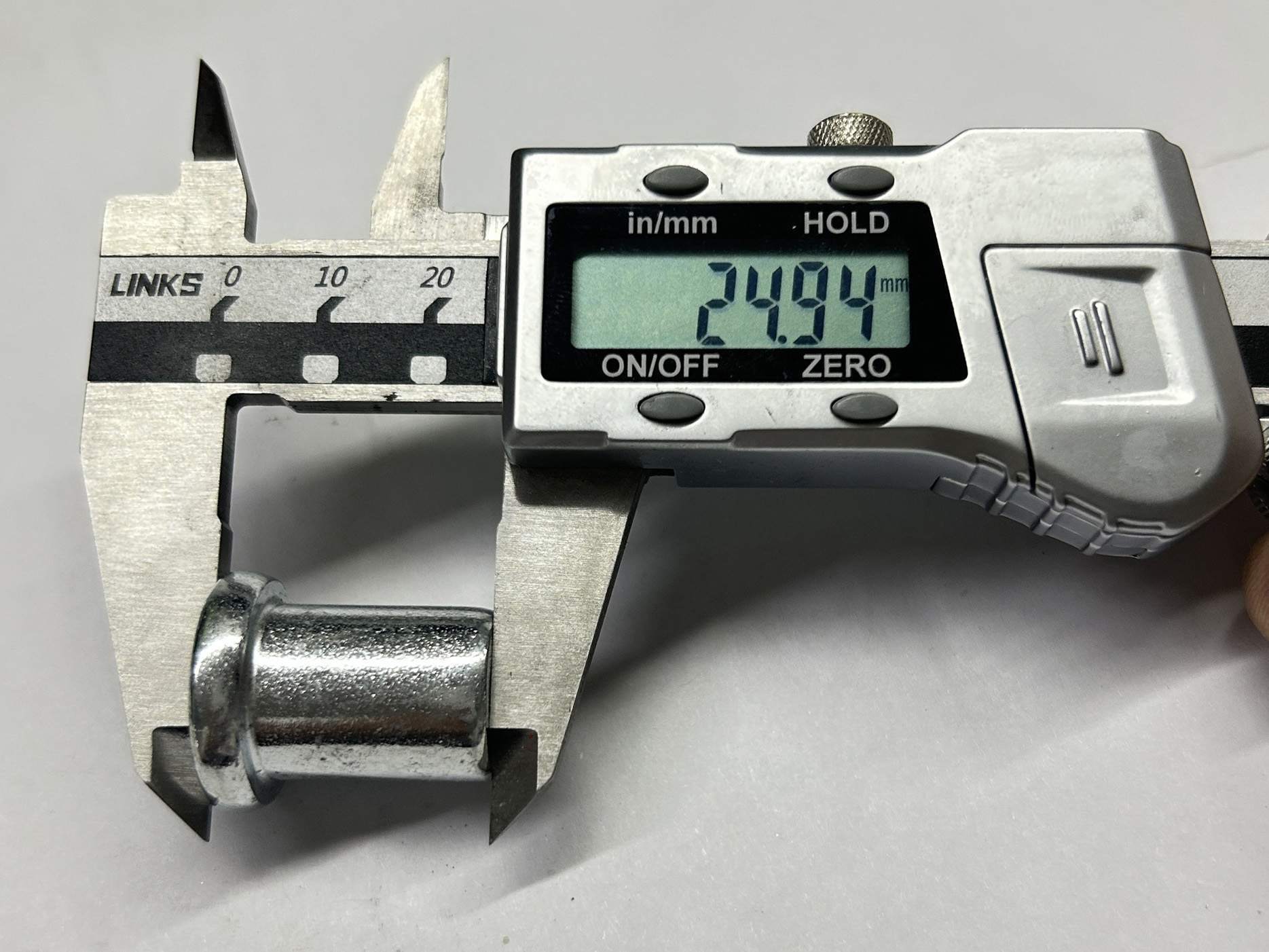 Scaffolding Coupler Ukuran Rivet 