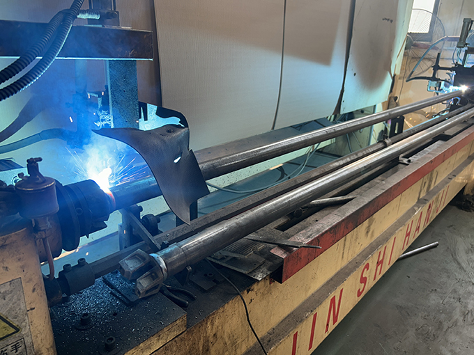 Produksi Buku Besar Horisontal Ringlock