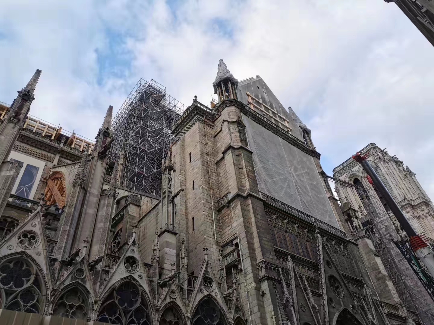 Aplikasi perancah riniglock