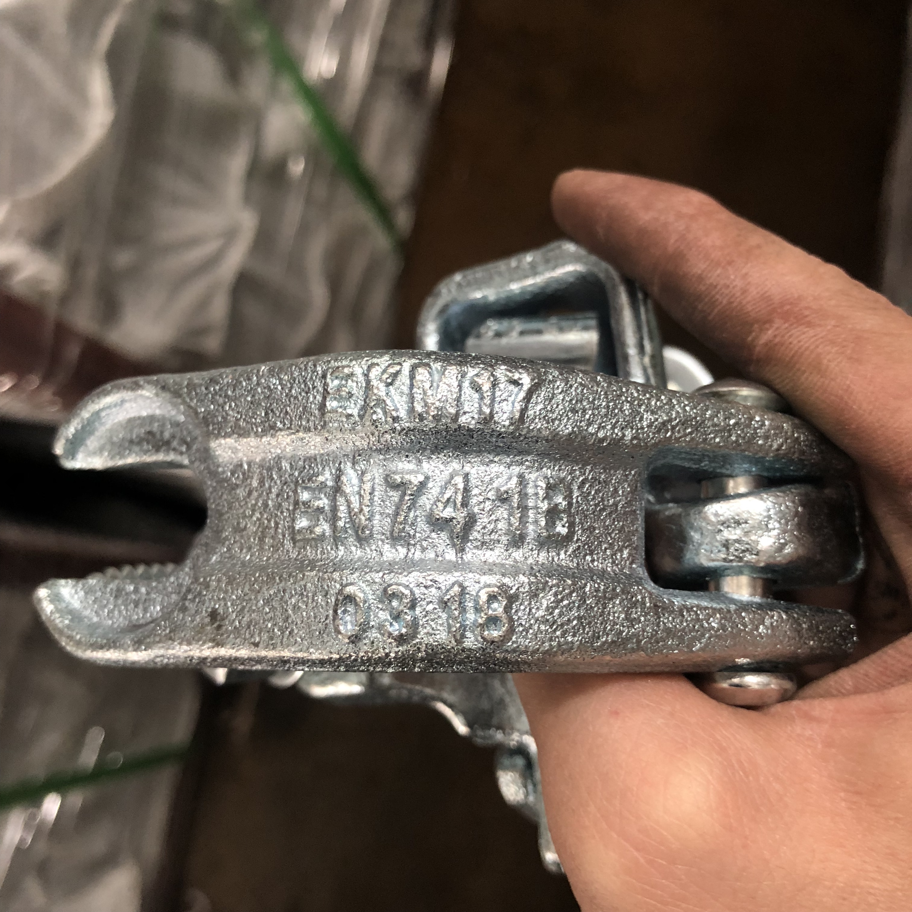 Drop forged double coupler