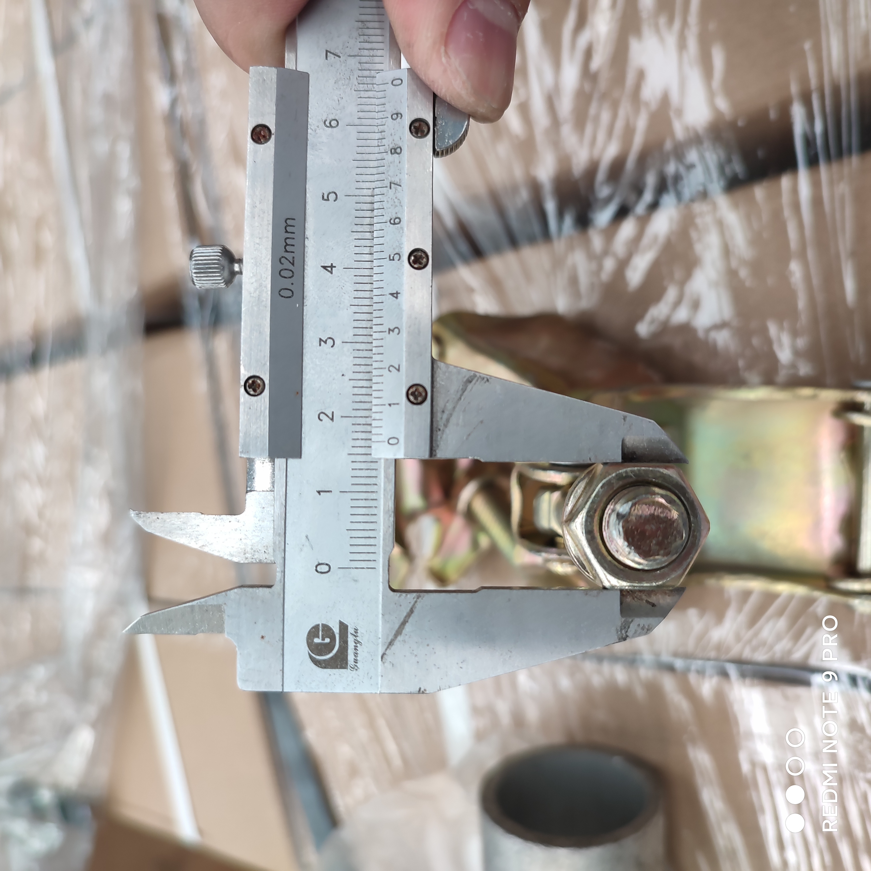 coupler putar yang ditekan 