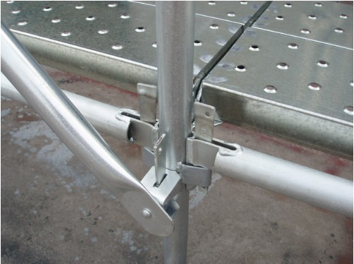 Bagian Gabungan KwikStage