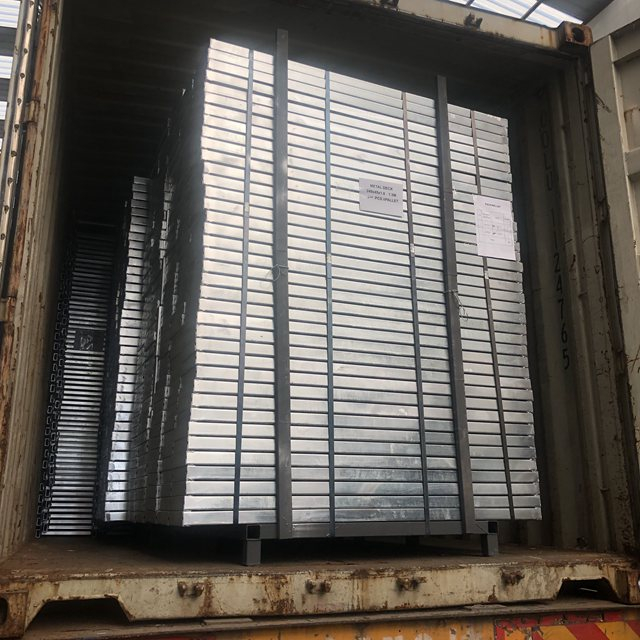 BS1139 Hot-Dip Galvanized Scaffolding Walk Boards untuk Bangunan