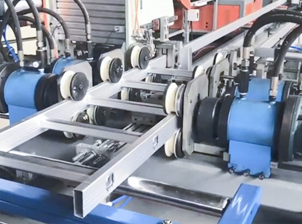 Tangga perancah aluminium