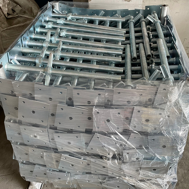 Jack leveling perancah