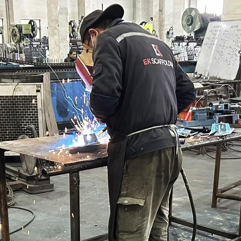 Pelat dasar perancah