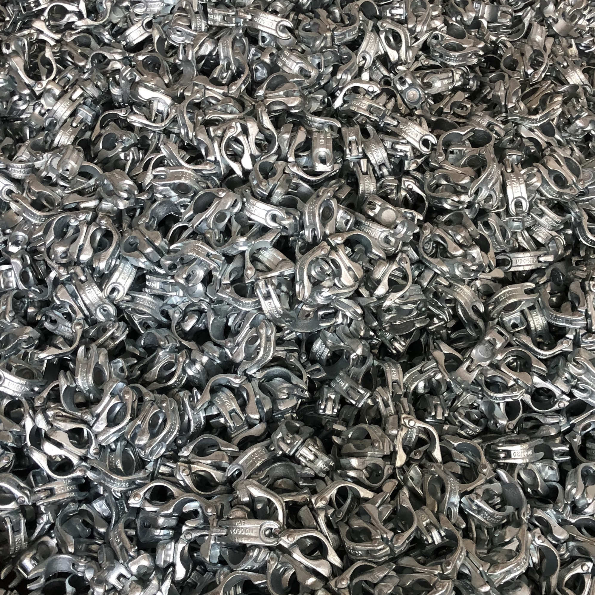 Jatuhkan coupler putar dipalsukan